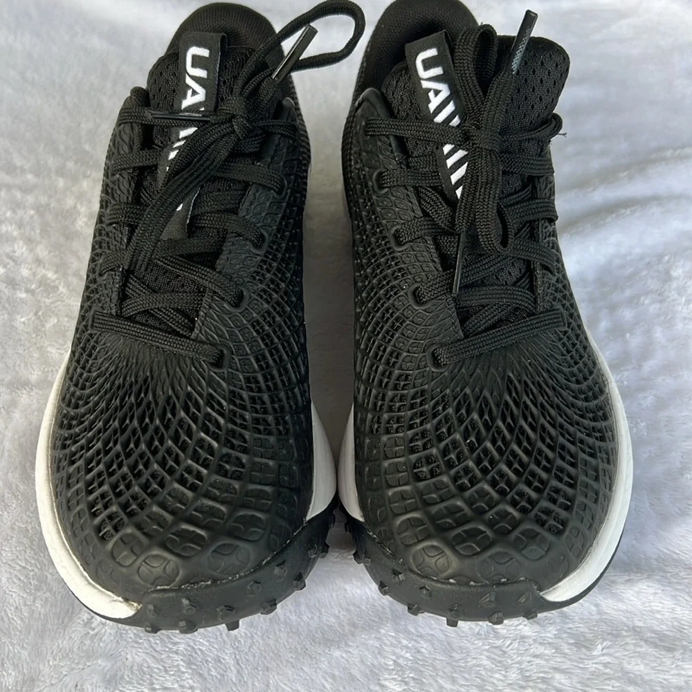 Women's UA Glyde 2 Turf Softball Shoes size 5.5US.  Never worn. - Picture 7 of 15